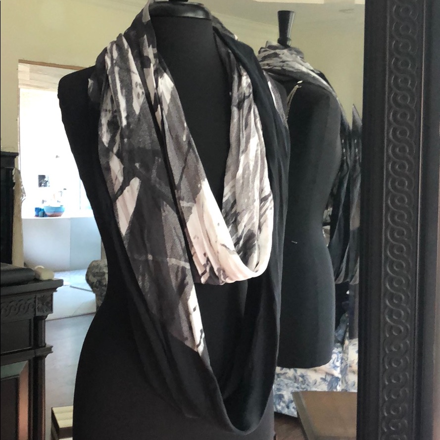 Long Silky Scarf Versatile Wearing Options